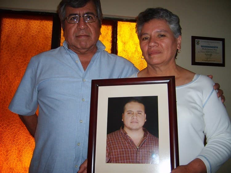 Desaparición de Jiménez Mota: “esperamos estar vivos para cuando resuelvan el caso”
