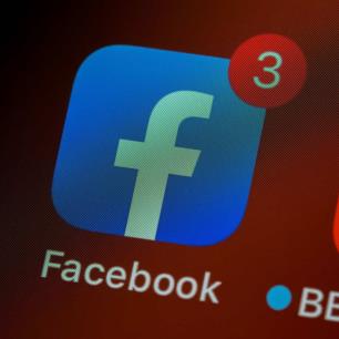 Durante la caída de Facebook, los sitios de noticias ganaron un alza en su tráfico