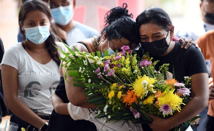 ”Me dejaste muy sola”, madre de Yesenia, periodista asesinada en Veracruz
