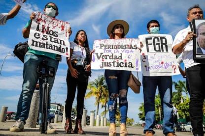 Impunidad en asesinato de periodistas en México alcanza el 95%: prensa española