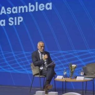 Libertades de expresión y de prensa enfrentan creciente restricción en las Américas: Asamblea SIP