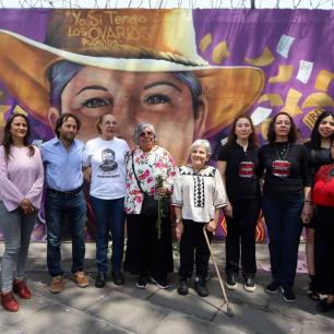 Develan mural en memoria de Miroslava Breach