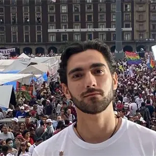 Liberan y deportan al periodista mexicano Juli&aacute;n Mazoy y a periodista colombiano detenidos en Venezuela